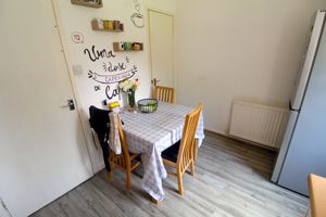 Kitchen/Diner- click for photo gallery